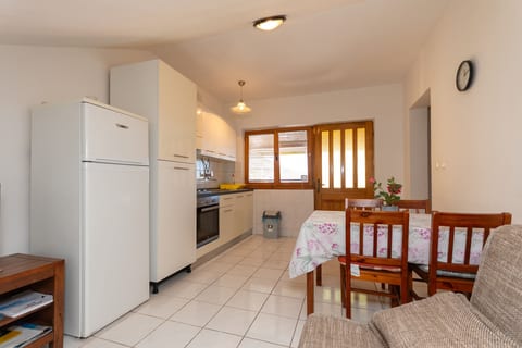 Apartments Vesna - Unit 371817-13