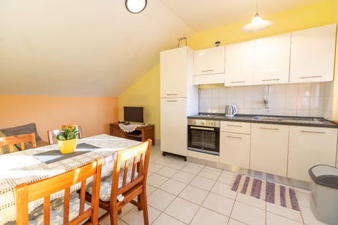 Apartments Vesna - Unit 371817-13
