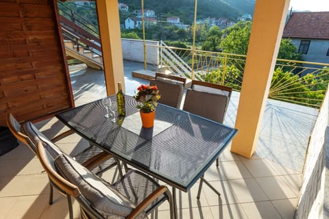 Apartments Vesna - Unit 371816-13
