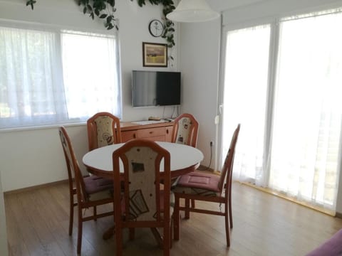 Apartments Let - Unit 371822-13