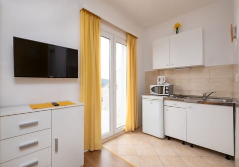 Apartments Mat - Unit 371825-13