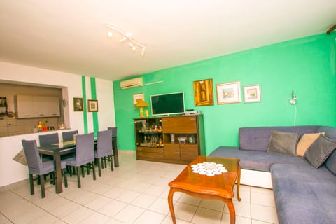 Apartment Luce - Unit 371836-13