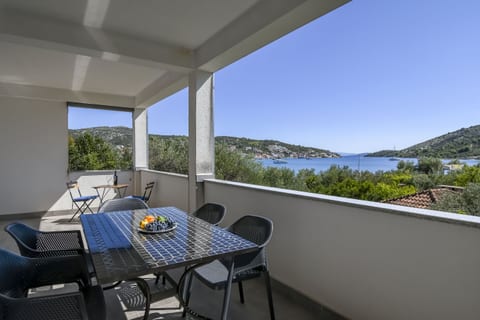 Apartments Deni - Unit 371850-13