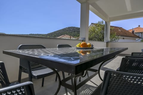 Apartments Deni - Unit 371850-13
