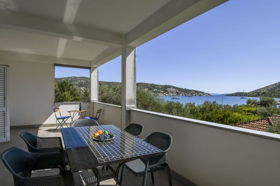Apartments Deni - Unit 371850-13