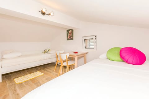 Apartments Mir - Unit 371870-13