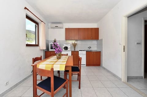Apartments Nikola - Unit 371888-13