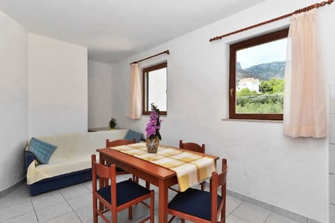 Apartments Nikola - Unit 371888-13