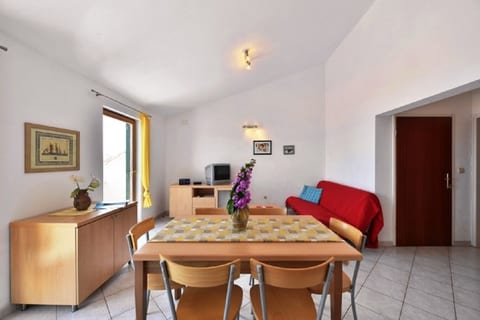 Apartments Nikola - Unit 371889-13