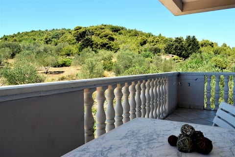 Apartment Maja - Unit 375401-13