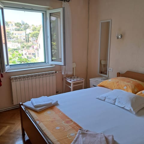 Apartments Kat - Unit 371932-13