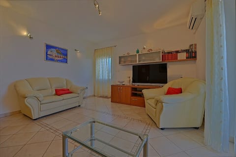 Apartments Nela - Unit 371934-13