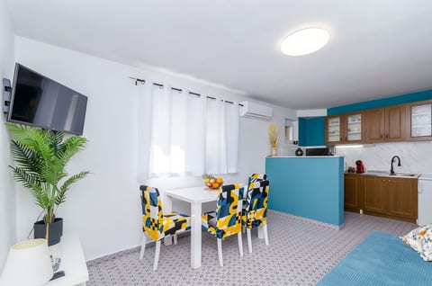 Apartment Tonka - Unit 371974-13
