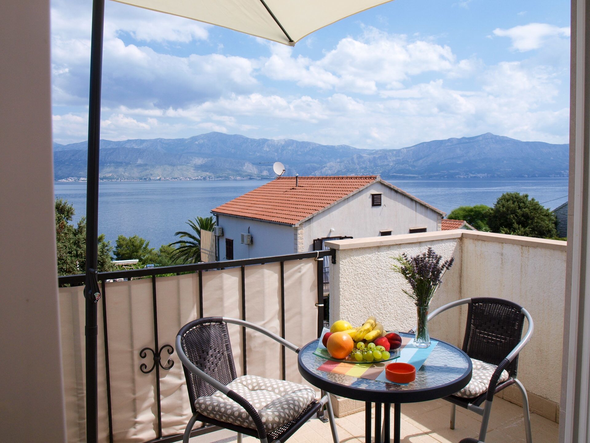 Apartment Jela - Unit 373012-13