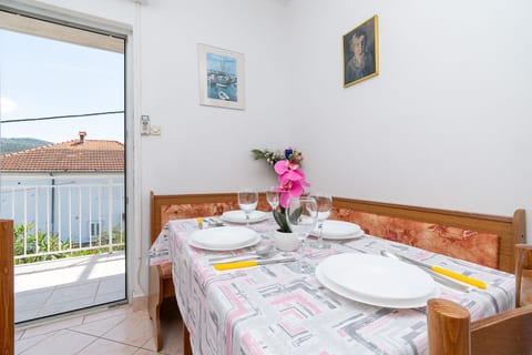 Apartment Slaven - Unit 372007-13
