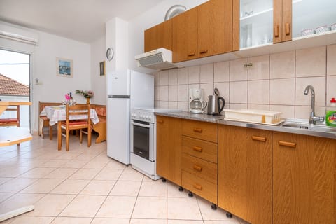 Apartment Slaven - Unit 372007-13