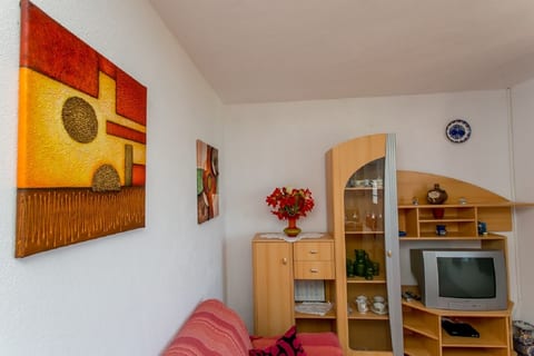 Apartment Marija - Unit 372008-13