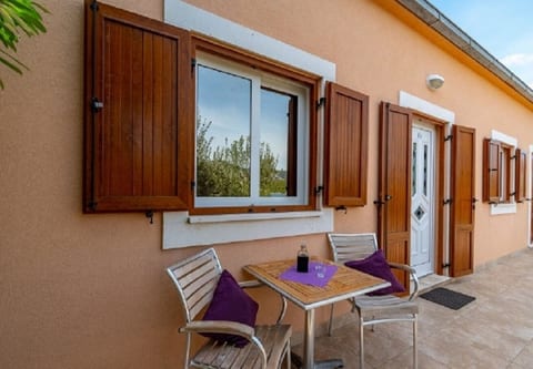 Apartments Željko - Unit 372041-13