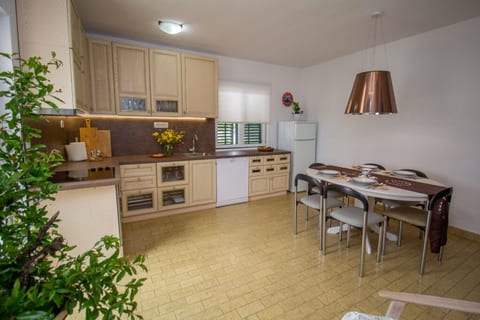 Apartment Zvone - Unit 372057-13