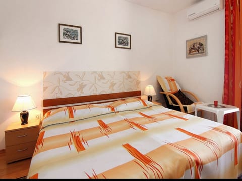 Apartments Emily - Unit 372070-13