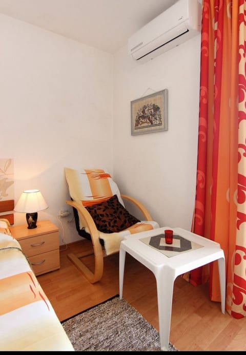 Apartments Emily - Unit 372071-13