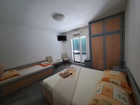 Rooms Katja - Unit 372083-13