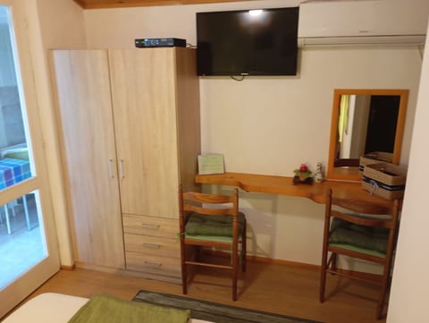 Apartments Ivo - Unit 372085-13