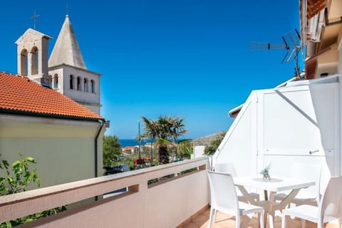 Apartment Luca - Unit 372095-13