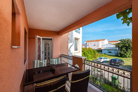 Apartments Dreamy - Unit 372106-13