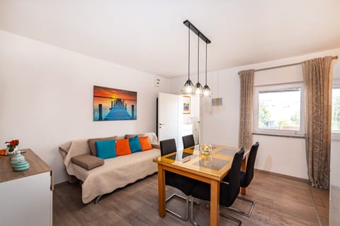 Apartments Dreamy - Unit 372106-13