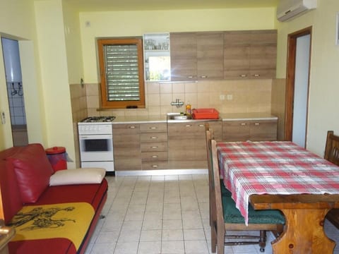 Apartments Luka - Unit 372107-13