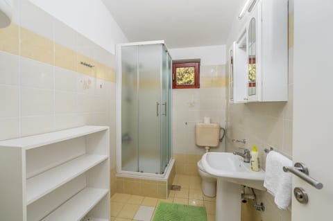 Apartment Uga - Unit 373643-13