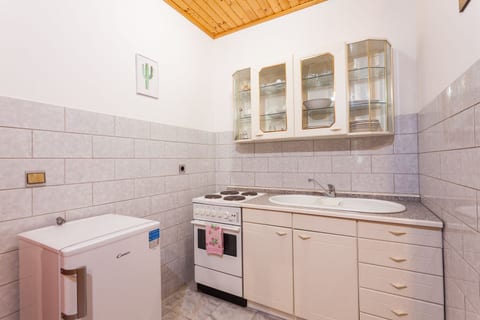 Apartments Ante - Unit 372115-13