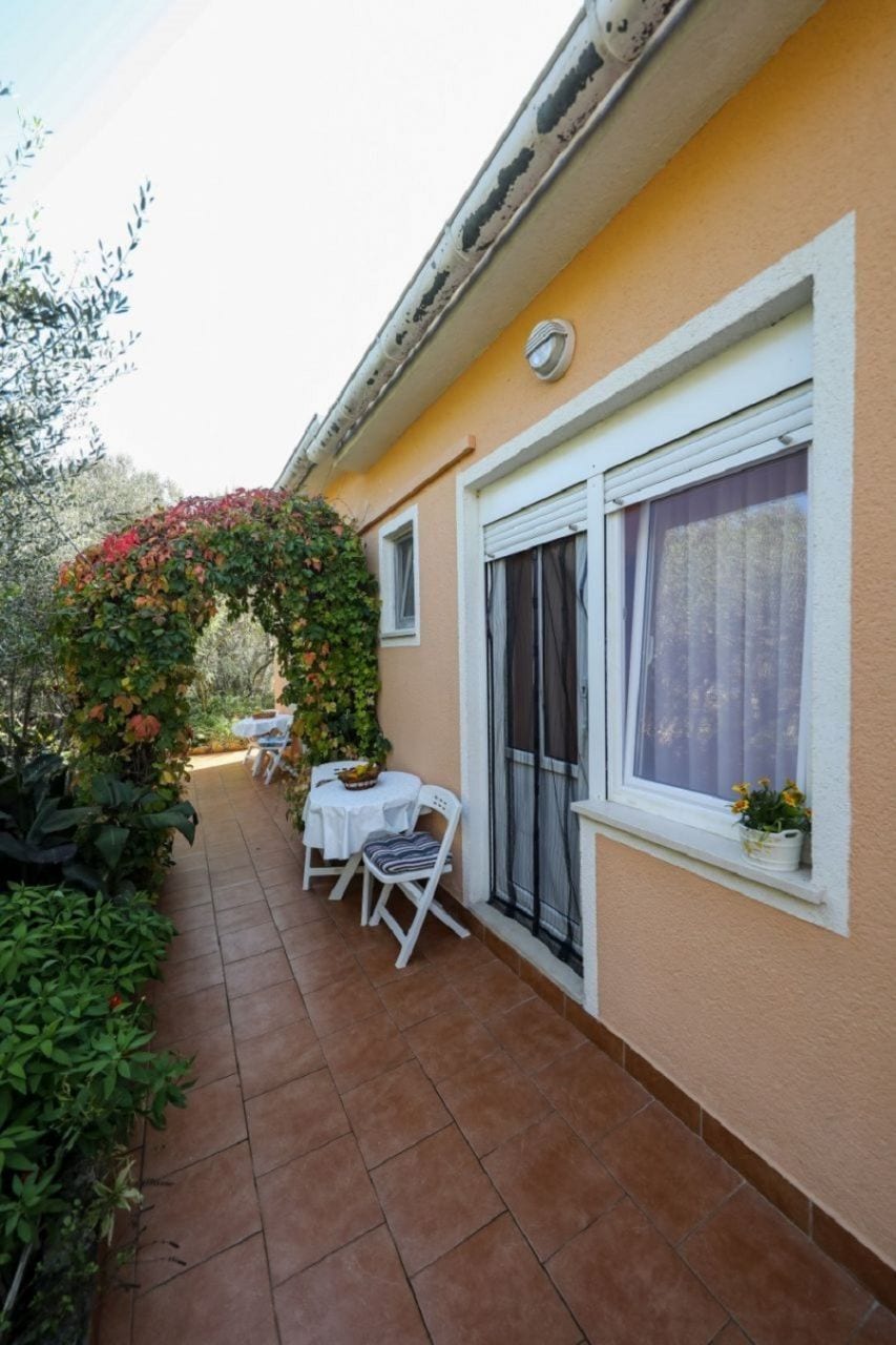 Apartments Tara - Unit 372119-13 - Croatia
