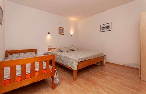 Apartments Niko - Unit 373415-13