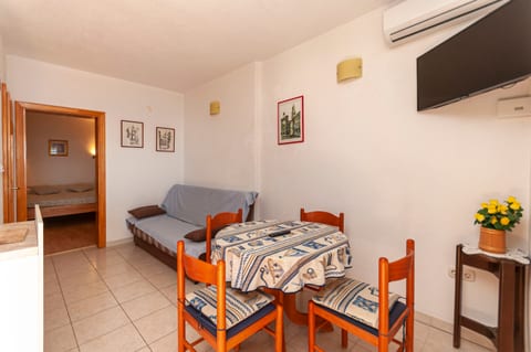 Apartments Niko - Unit 373415-13