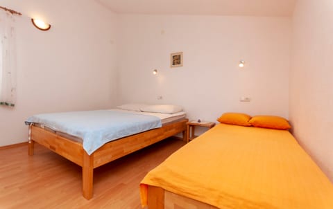 Apartments Niko - Unit 373416-13