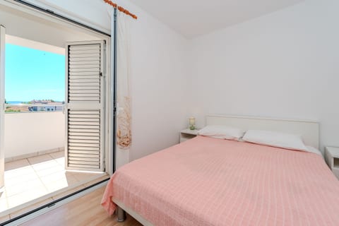Apartments Mlađo - Unit 372145-13