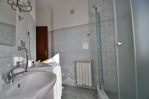 Apartments Mir - Unit 372155-13