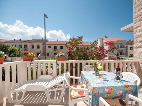 Apartment Anec - Unit 372161-13