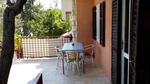 Apartment Griv - Unit 372180-13