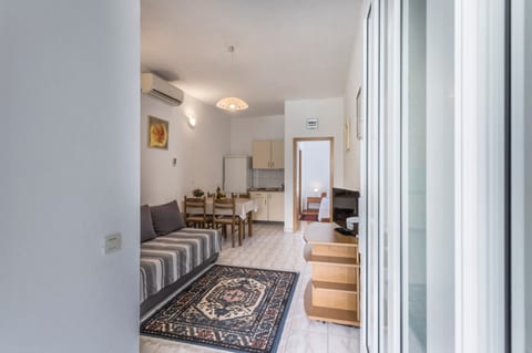 Apartments Vedra - Unit 372202-13