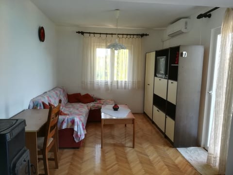 Apartment Igi - Unit 372203-13