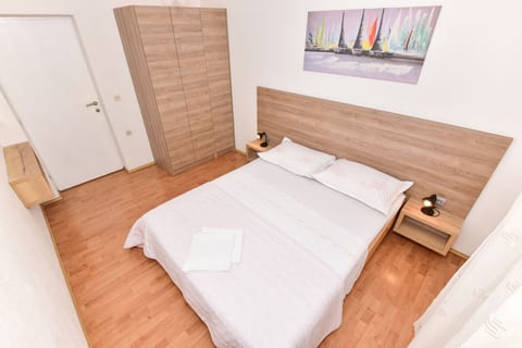 Apartment Marijo - Unit 372214-13