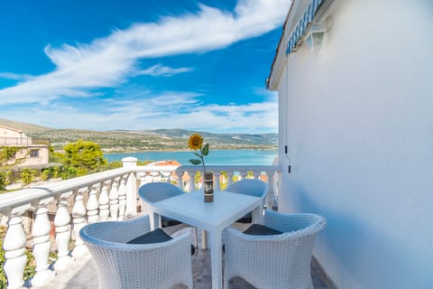Apartment Ivica - Unit 373381-13