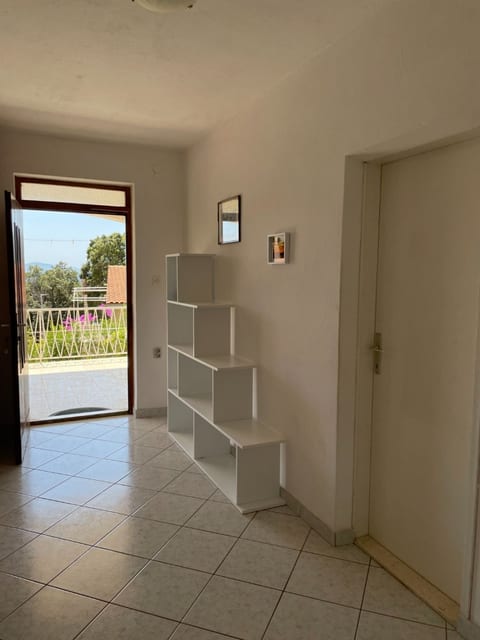Apartments Ivan - Unit 372217-13