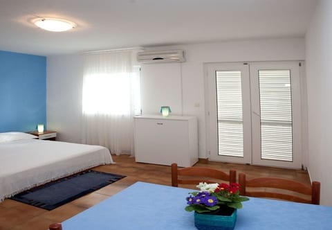 Apartments Filip - Unit 372228-13