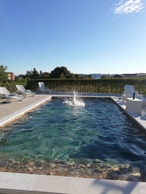 Apartments Pool - Unit 372243-13
