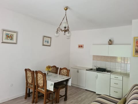 Apartments Stosa - Unit 372272-13
