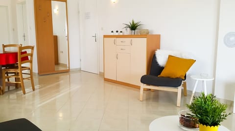 Apartment Beti - Unit 372290-13